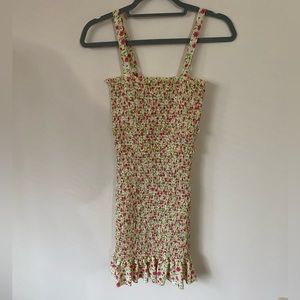 LOVE TREE TILLYS SMOCKED BODYCON DRESS SIZE M